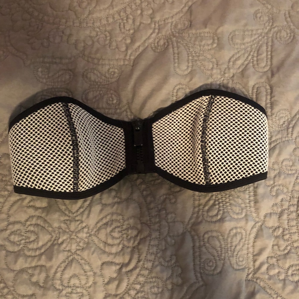 Triangl bikini top
